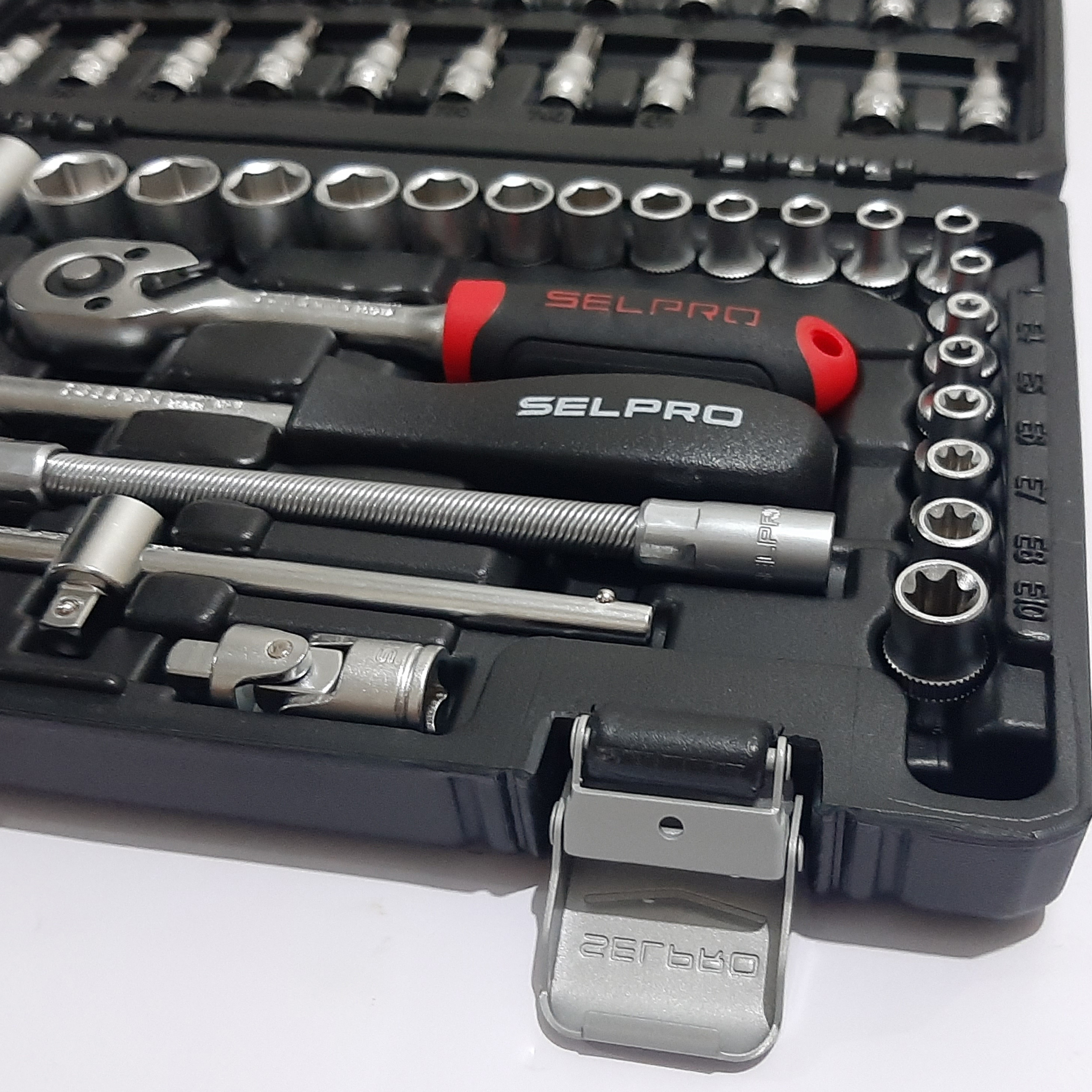 آچار بکس سلپرو مدل 72557 مجموعه 57 عددی آچار بکس سلپرو مدل 72557 مجموعه 57 عددی