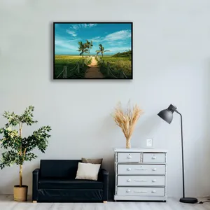 تابلو مدل به سوی دریا