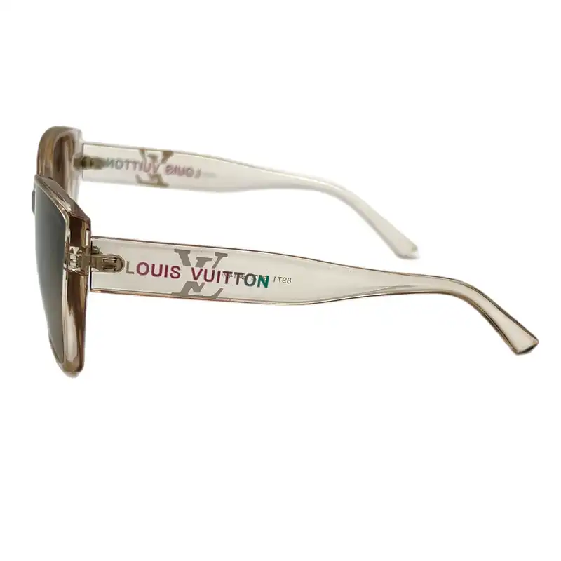 عینک آفتابی زنانه مدل Lo 8971