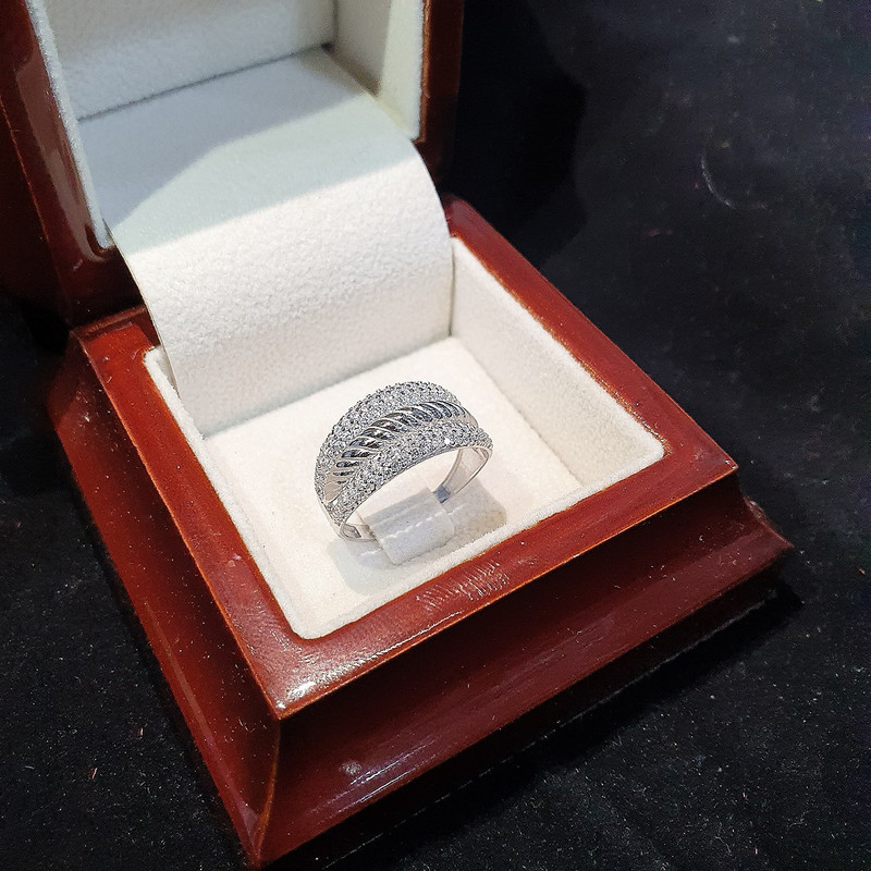 انگشتر نقره زنانه جی تی ای مدل جی نایس