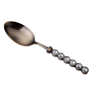 قاشق سرو طرح نگین کد 0004