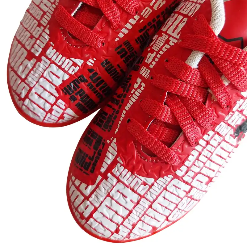 کفش فوتبال بچگانه کد 029 رنگ قرمز