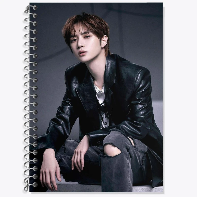 دفتر زبان 50 برگ خندالو مدل سه خط طرح بومگیو گروه تی اکس تی TXT کد 20073