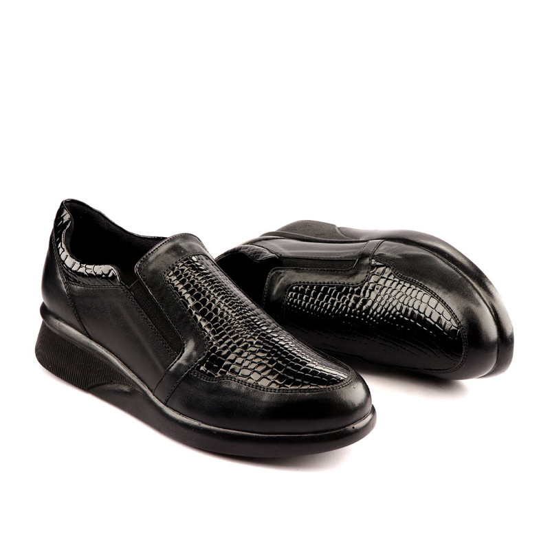 کفش روزمره زنانه مدل سوسن کد 01