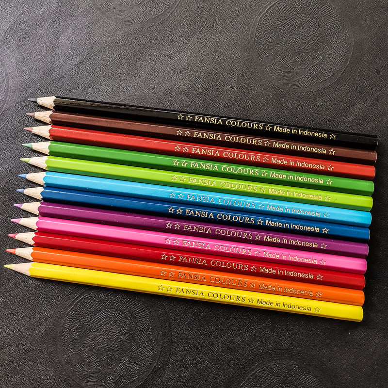 مداد رنگی 12 رنگ فانسیا کد 89