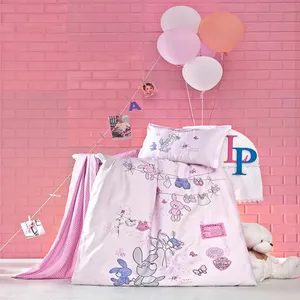 سرویس روتختی نوزادی 4 تکه  لوکا پاتیسکا مدل Little Pembe