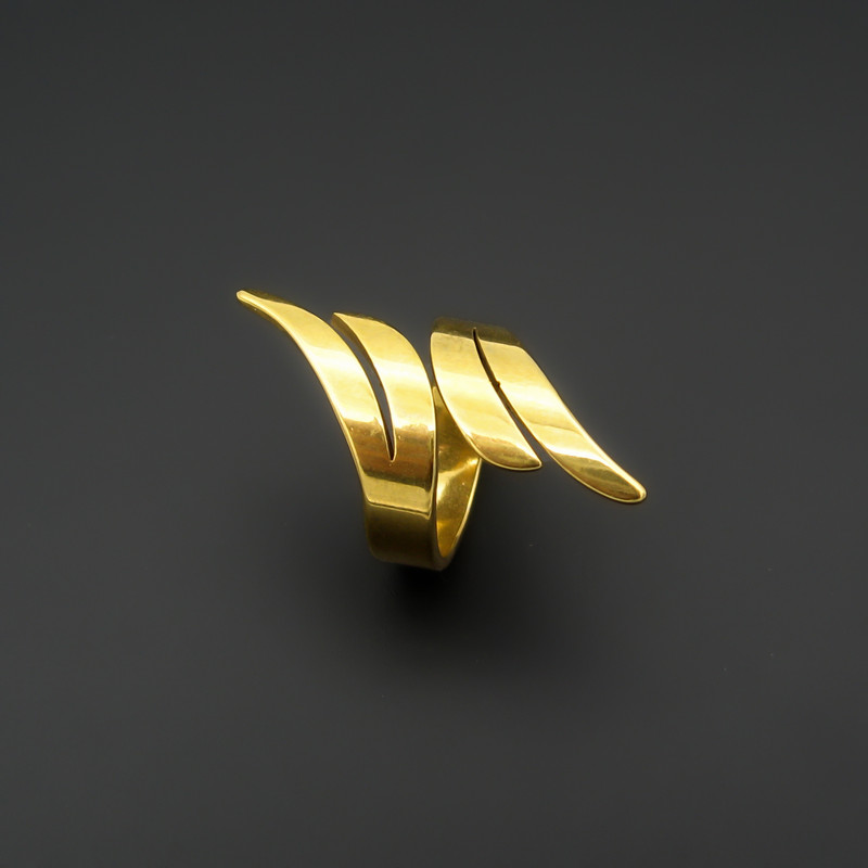 انگشتر زنانه مانچو مدل r019 انگشتر زنانه مانچو مدل r019