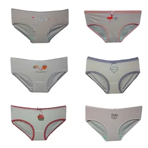 شورت دخترانه مدل M-FER_7474 بسته 6 عددی