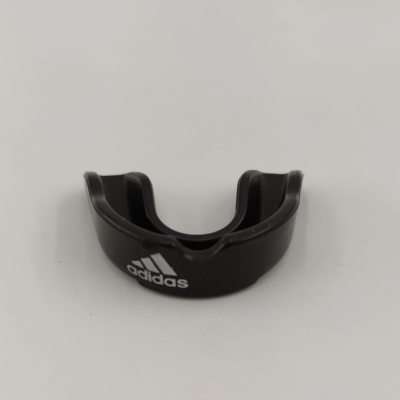 محافظ لثه مدل AD4000
