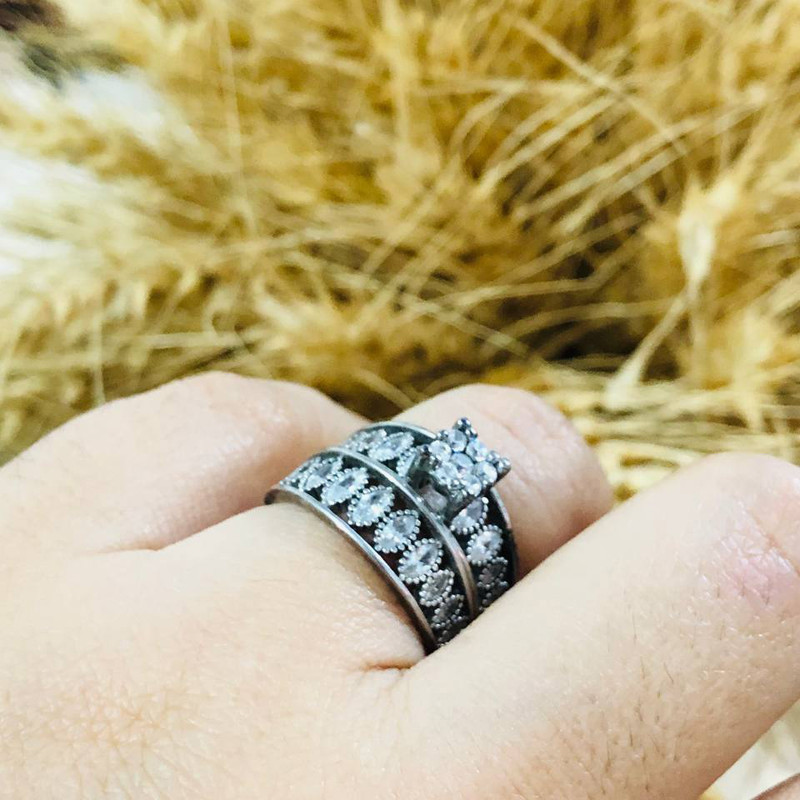 انگشتر نقره زنانه مدل SH 300 مجموعه دو عددی انگشتر نقره زنانه مدل SH 300 مجموعه دو عددی