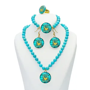 ست زنانه آلتین هنر بزازیان مدل مرغ آمین