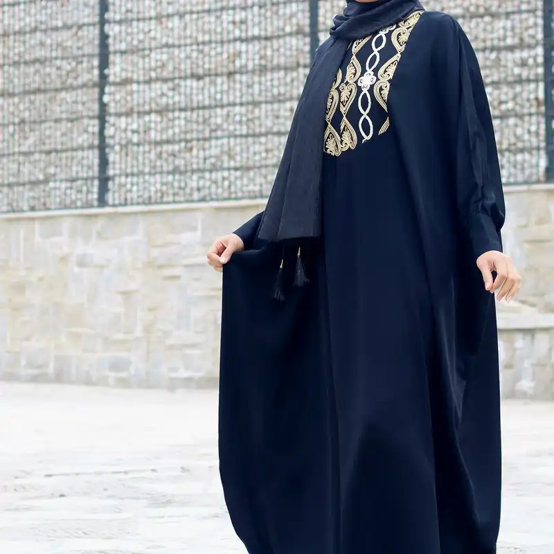 مانتو زنانه مدل عبایی سوزن دوزی