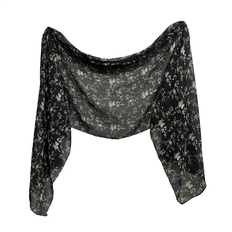 شال زنانه مدل گل و غنچه ریز قواره بزرگ نخ