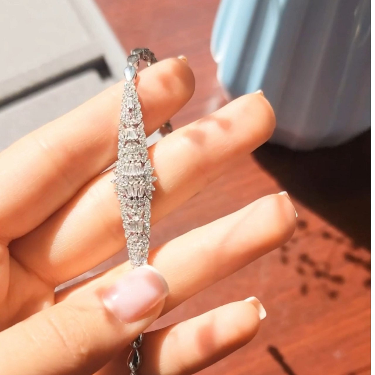 نیم ست نقره زنانه مدل تنیسی ساچ 1 نیم ست نقره زنانه مدل تنیسی ساچ 1