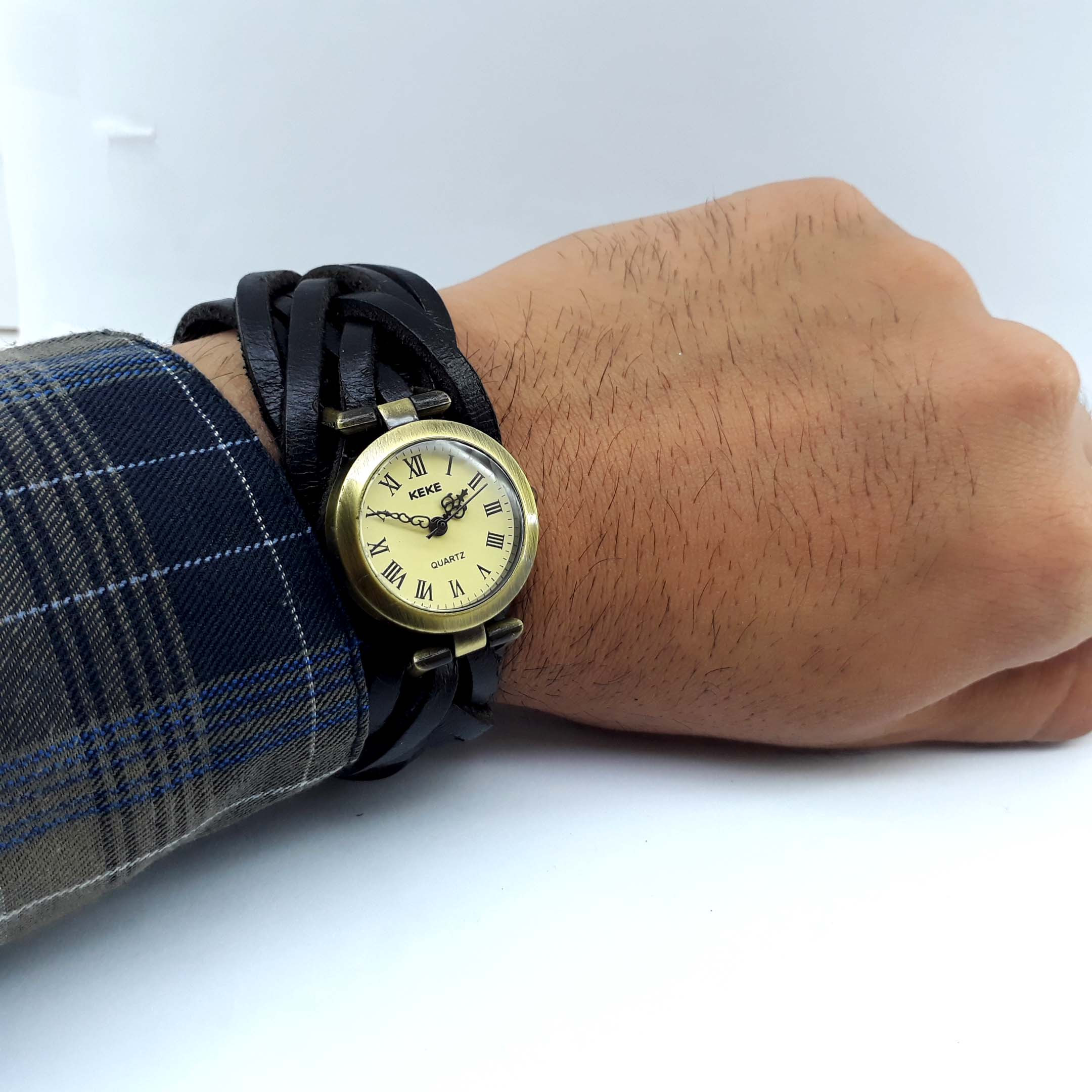 ساعت مچی عقربه ای مدل دستبندی کد baft-1