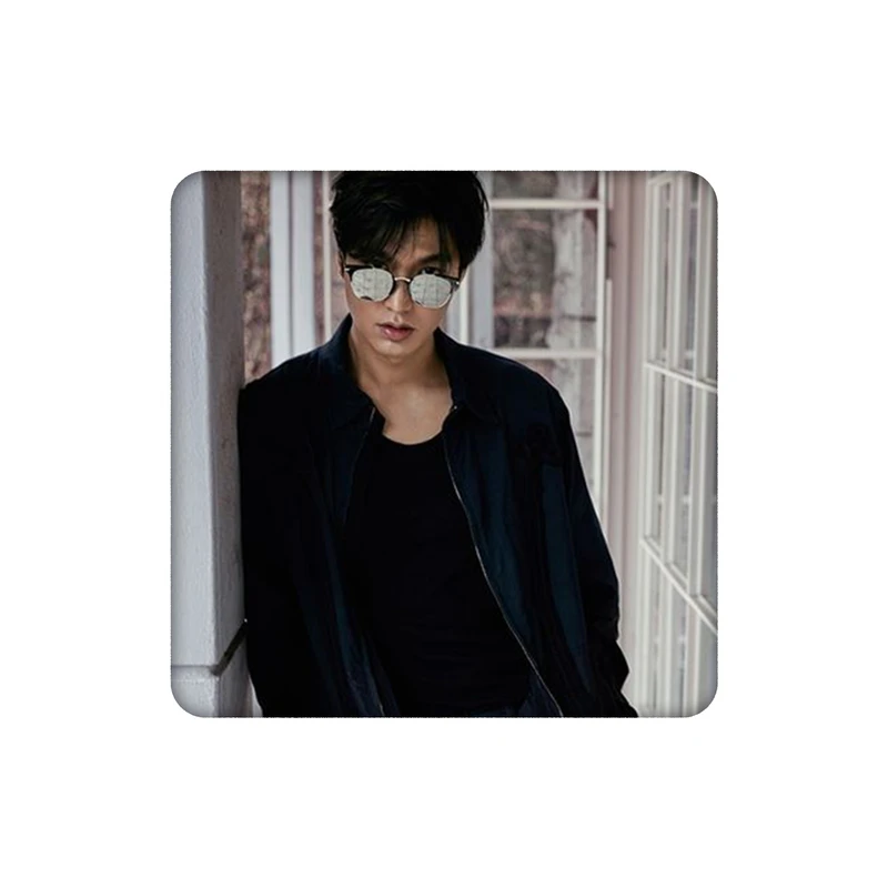 زیرلیوانی طرح بازیگر کره ای لی مین هو کد 2363273