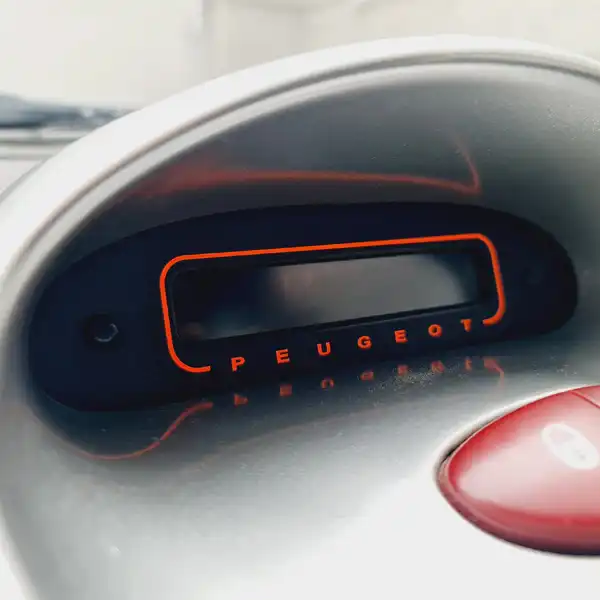 برچسب قاب ساعت خودرو مدل تایپ A کد 10774D مناسب برای پژو 206