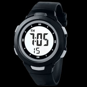 نقد و بررسی ساعت مچی دیجیتال مدل تک زمانه بند پیو کرنومتر دار کد ۴ توسط خریداران