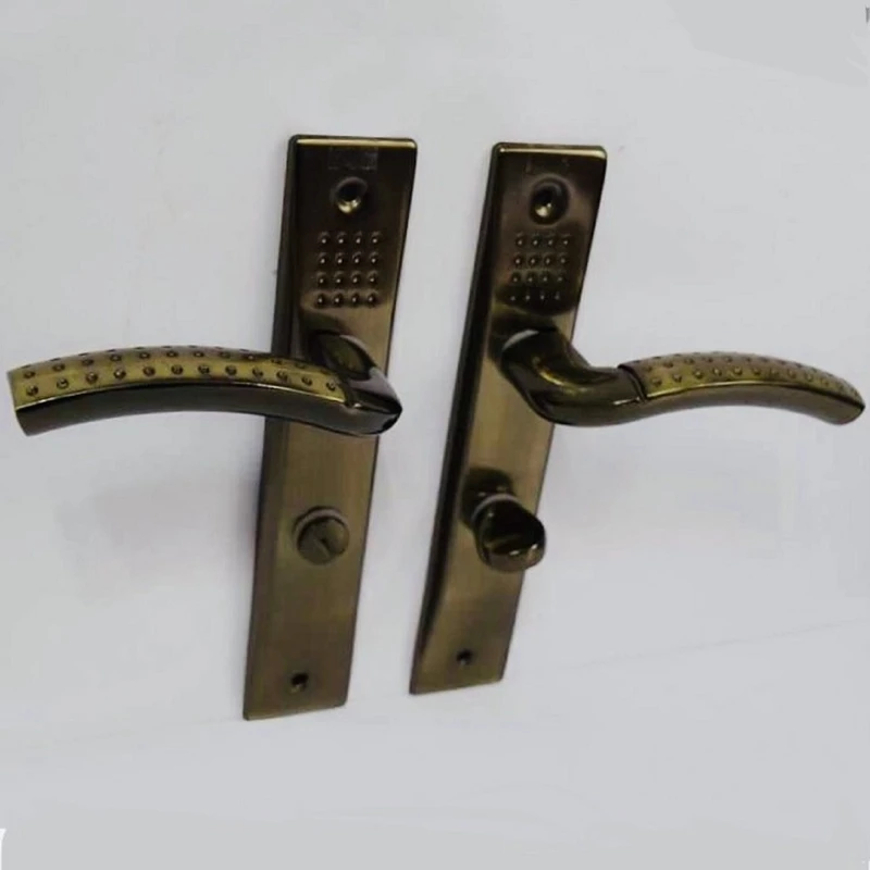 عکس شماره 5 : دستگیره در مدل خالدار سرویسی چپ باز شو-cl-مجموعه 2 عددی