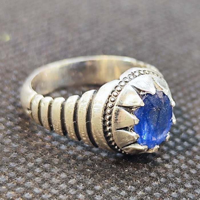 انگشتر نقره مردانه مدل سنگ یاقوت کبود آفریقایی کد 49 انگشتر نقره مردانه مدل سنگ یاقوت کبود آفریقایی کد 49