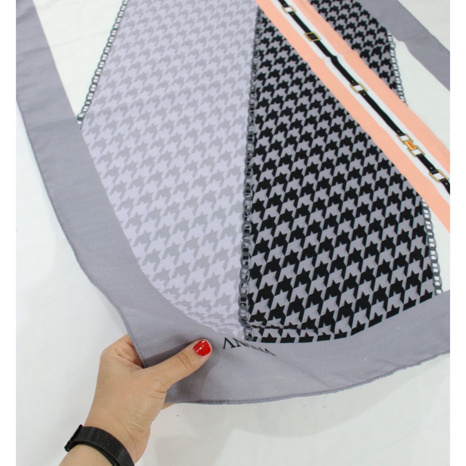 شال زنانه مدل موهر طرح پیچازی کد 2762 - - 29