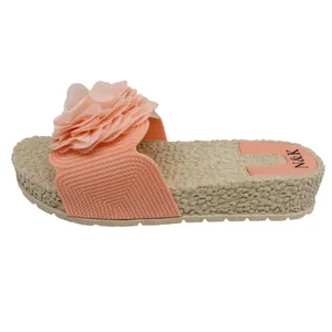 دمپایی زنانه نیکتا مدل گلدار کد 032-LPK-A