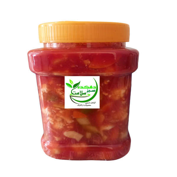 ترشی مخلوط با آب گوجه فرنگی دهکده سبز سلامت - 770 گرم