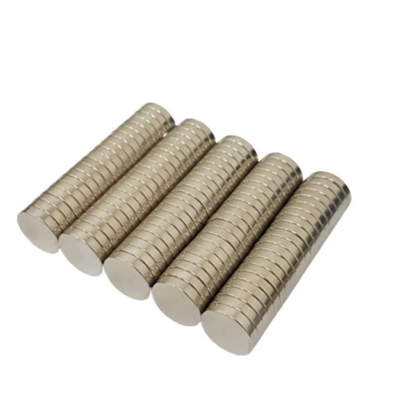 آهن ربا مدل M5-1 کد ۱۲۲۷ بسته ۱۰۰ عددی آهن ربا مدل M5-1 کد ۱۲۲۷ بسته ۱۰۰ عددی