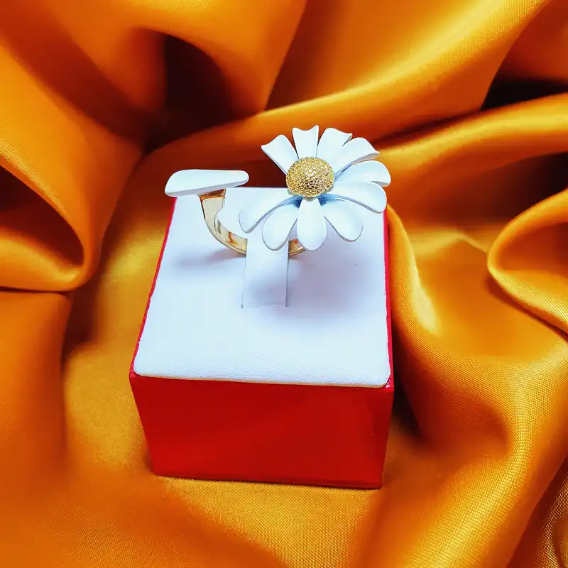 انگشتر زنانه مدل بابونه 489