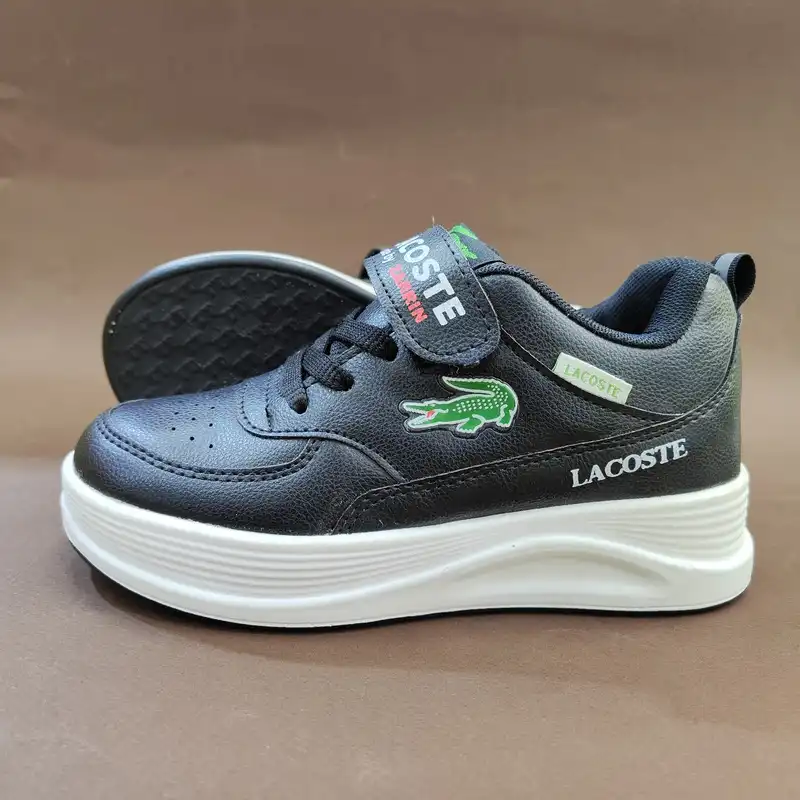 کفش مخصوص پیاده روی بچگانه مدل 2024 lo