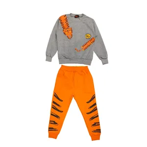 ست سویشرت و شلوار پسرانه مدل ببر کد io8