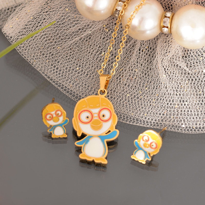 نیم ست دخترانه تاکر مدل NS05010