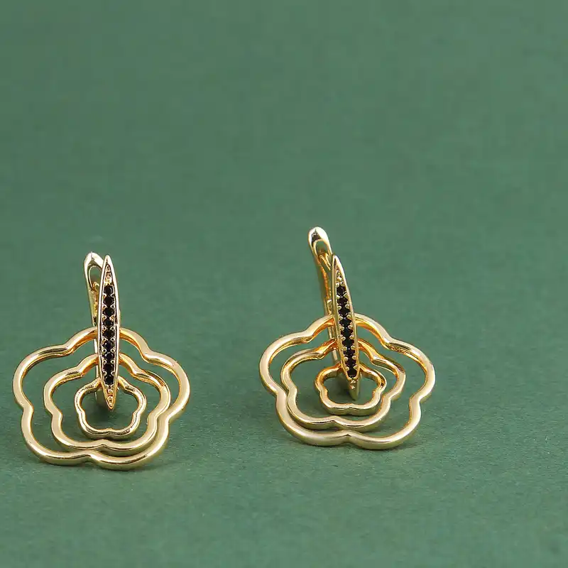 گوشواره زنانه بازرگانی میلادی مدل فانتزی کد GZN_312