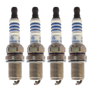 شمع خودرو فموتکس مدل UKP0126VP بسته 4 عددی