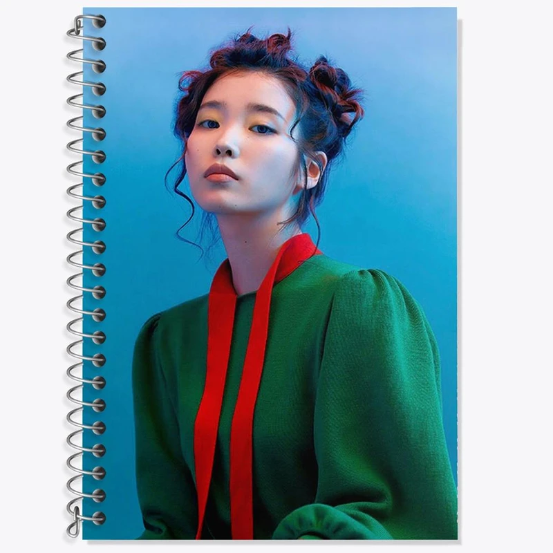 دفتر زبان 50 برگ خندالو مدل سه خط طرح آیو IU کد 11609