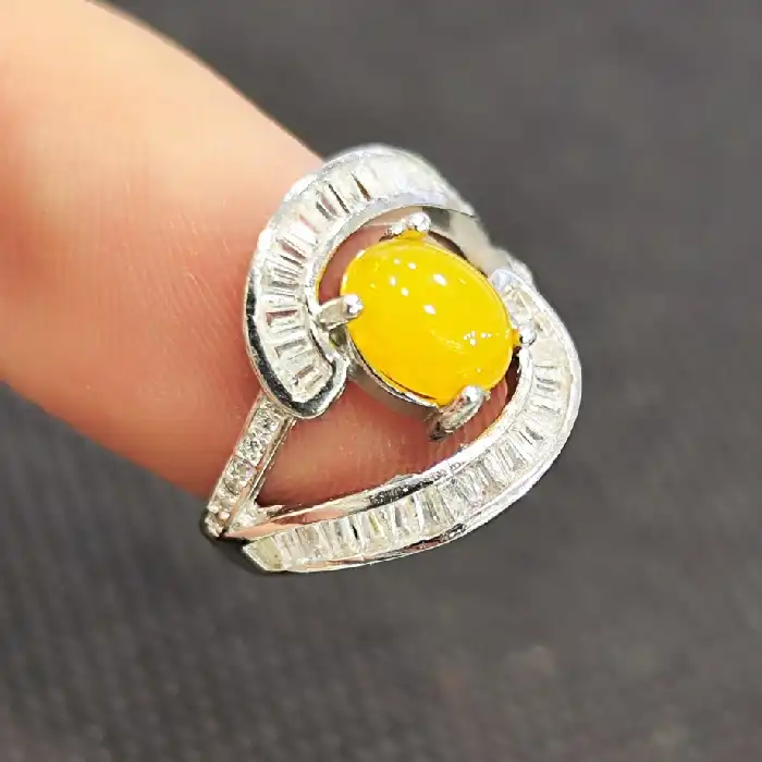 انگشتر نقره زنانه مدل سنگ عقیق شرف شمس کد 61