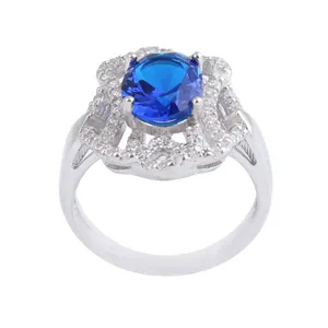 انگشتر نقره زنانه بازرگانی میلادی مدل سنگ اونیکس کد AWR_1002