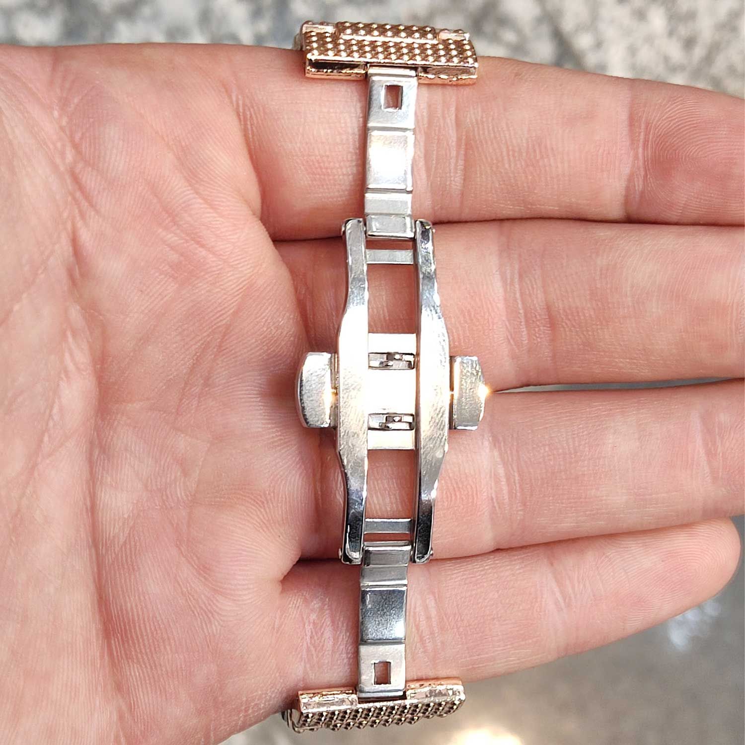 ساعت مچی عقربه ای مدل فول نگین -  - 4