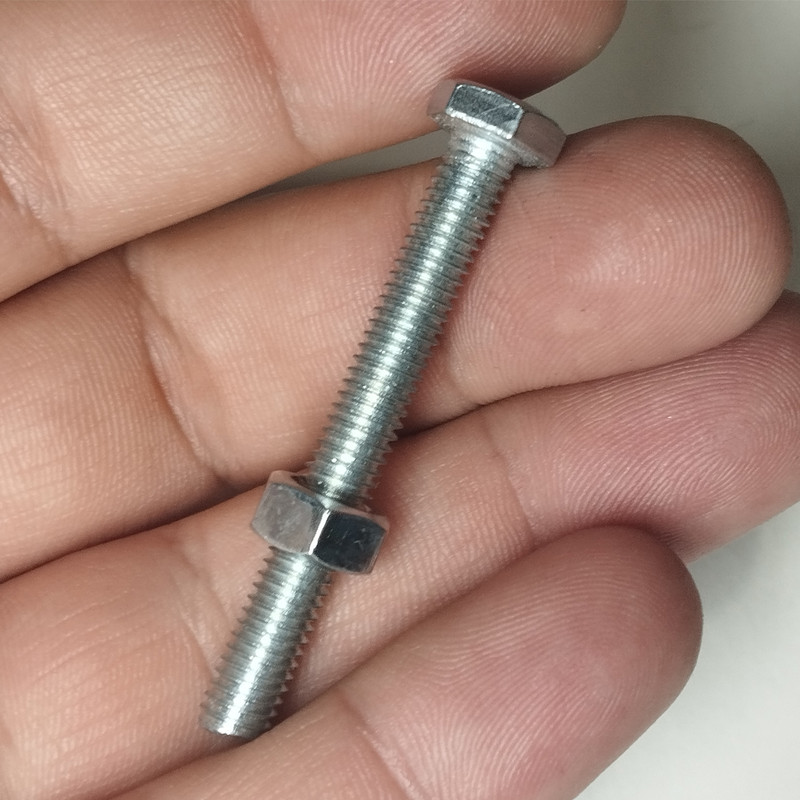 پیچ و مهره HI5 مدل HI5 6Mx50MM بسته 50 عددی