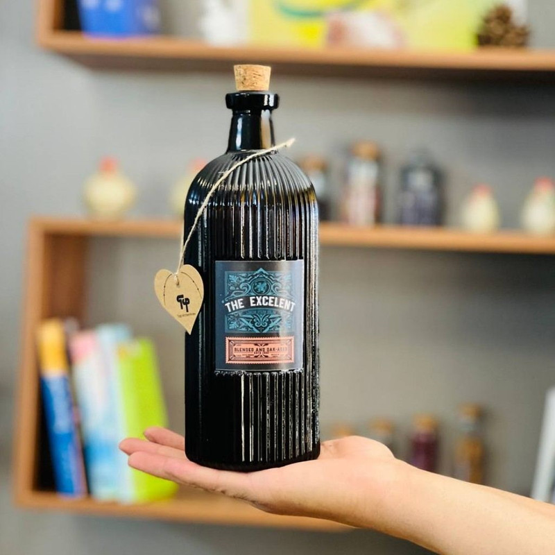 بطری مدل استوانه بطری مدل استوانه