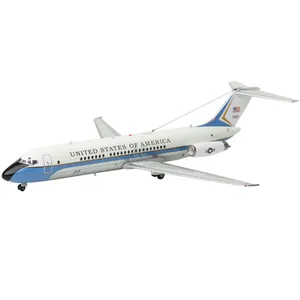 هواپیما مدل داگلاس DC-9 نیروی هوایی ایالات متحده