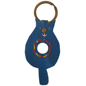 جاسوییچی چرم طبیعی گاوی دست دوز لمونو مدل گربه کد KL484