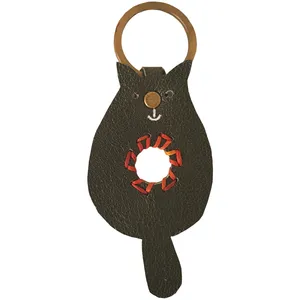 جاسوییچی چرم طبیعی گاوی دست دوز لمونو مدل گربه کد KL491