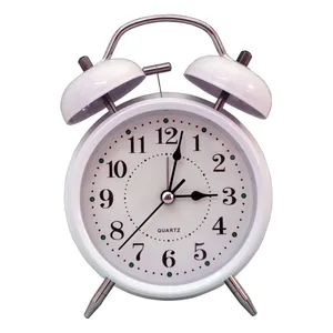  ساعت رومیزی مدل شماطه دار طرح ساده کد 03