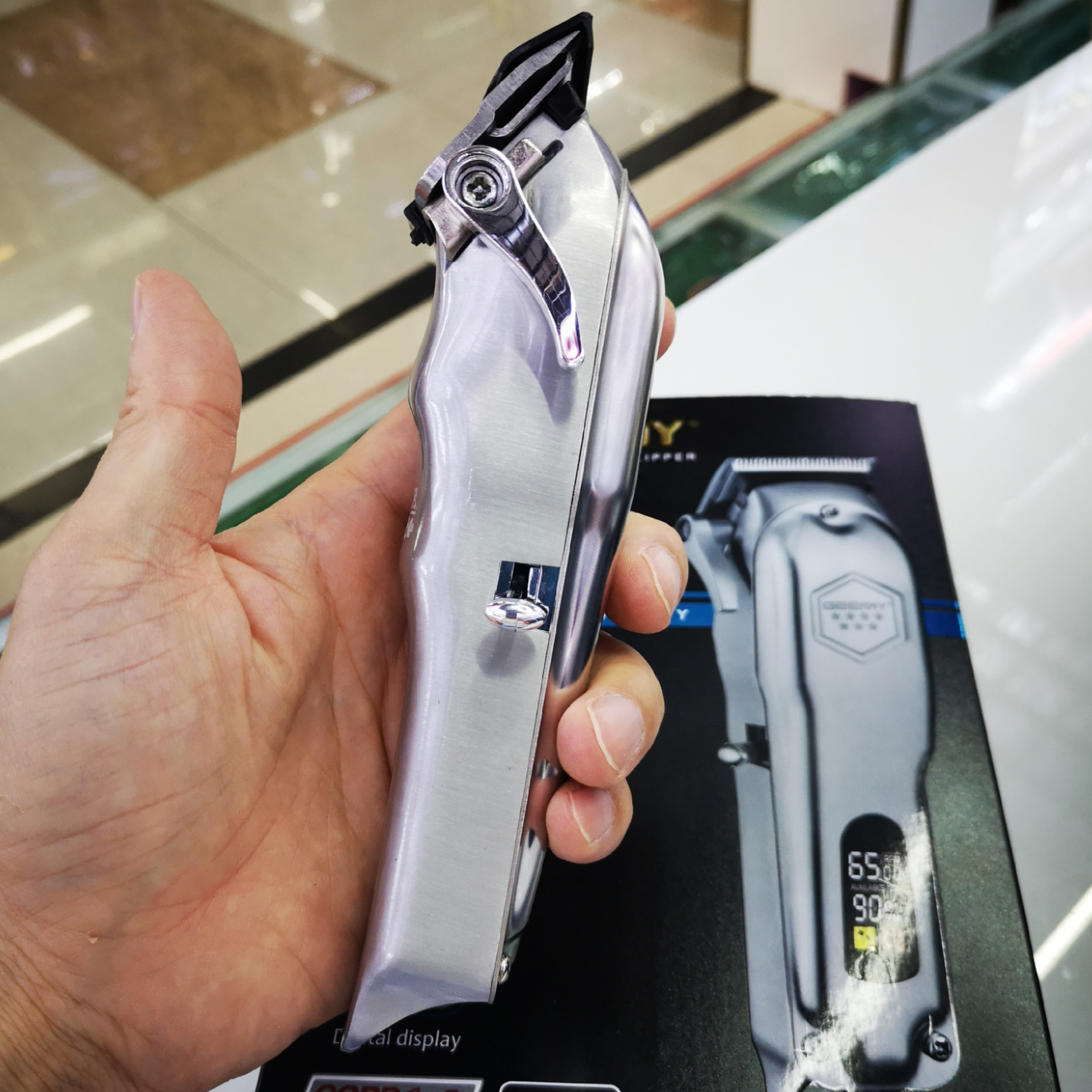 ماشین اصلاح موی سر و صورت جیمی مدل GM-866 ماشین اصلاح موی سر و صورت جیمی مدل GM-866
