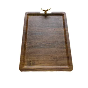 سینی بدون دسته مدل مستطیل طرح گوزن پایه‌دار کد 95 سایز 34*24 سانتی متر