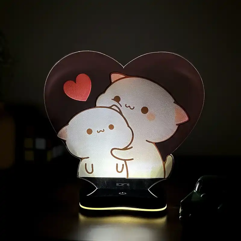 چراغ خواب دیکوماس طرح استیکر گربه های پیچ اند گوما مدل MKD105c