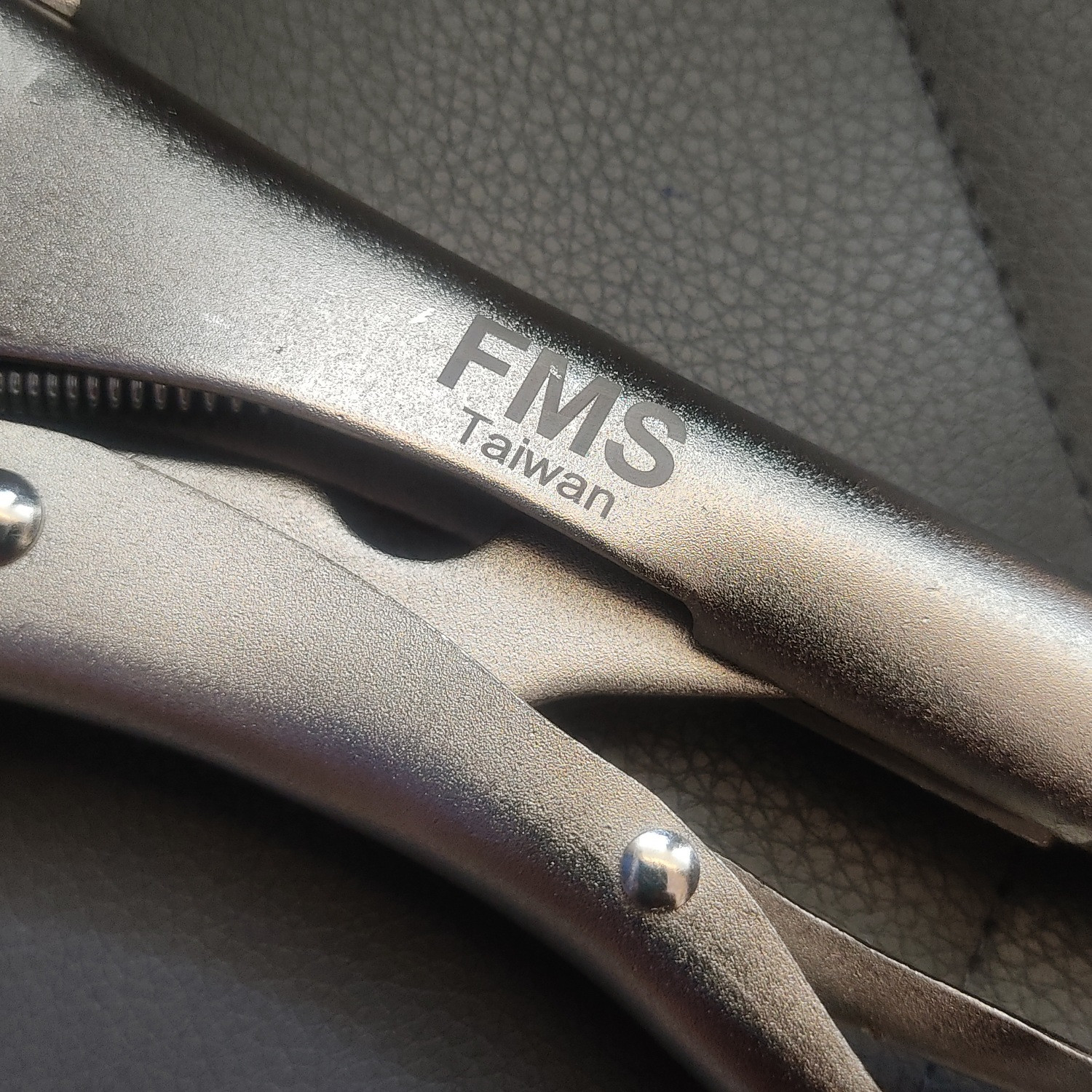 انبر قفلی c شکل اف ام اس مدل  Taiwan سایز 11 اینچ