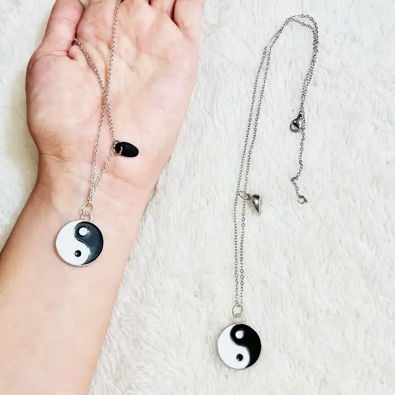 گردنبند مدل یین و یانگ کد g0lsa01 مجموعه دو عددی