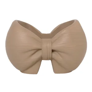 گلدان دکوری مدل پاپیون